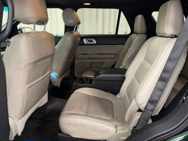 Used 2013 Green Ford Limited image 18