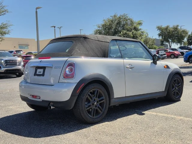 Used 2014 Gray MINI Base image 6
