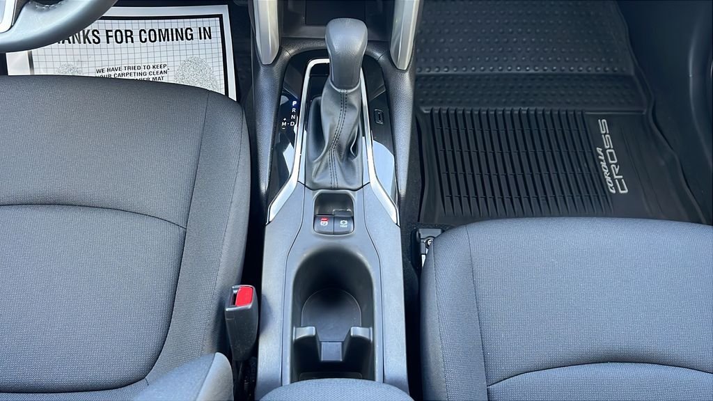 Certified Used 2025 Silver Toyota LE image 15