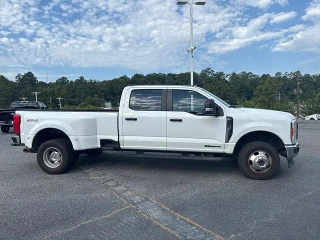Used 2024 Oxford White Ford XL image 2