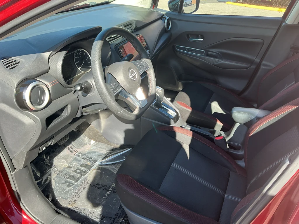 Used 2024 Scarlet Ember Tintcoat Nissan SR image 11