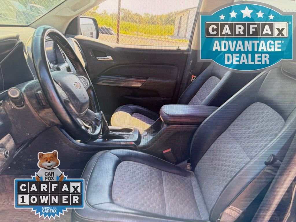 Used 2019 BLACK Chevrolet 4WD Z71 image 3