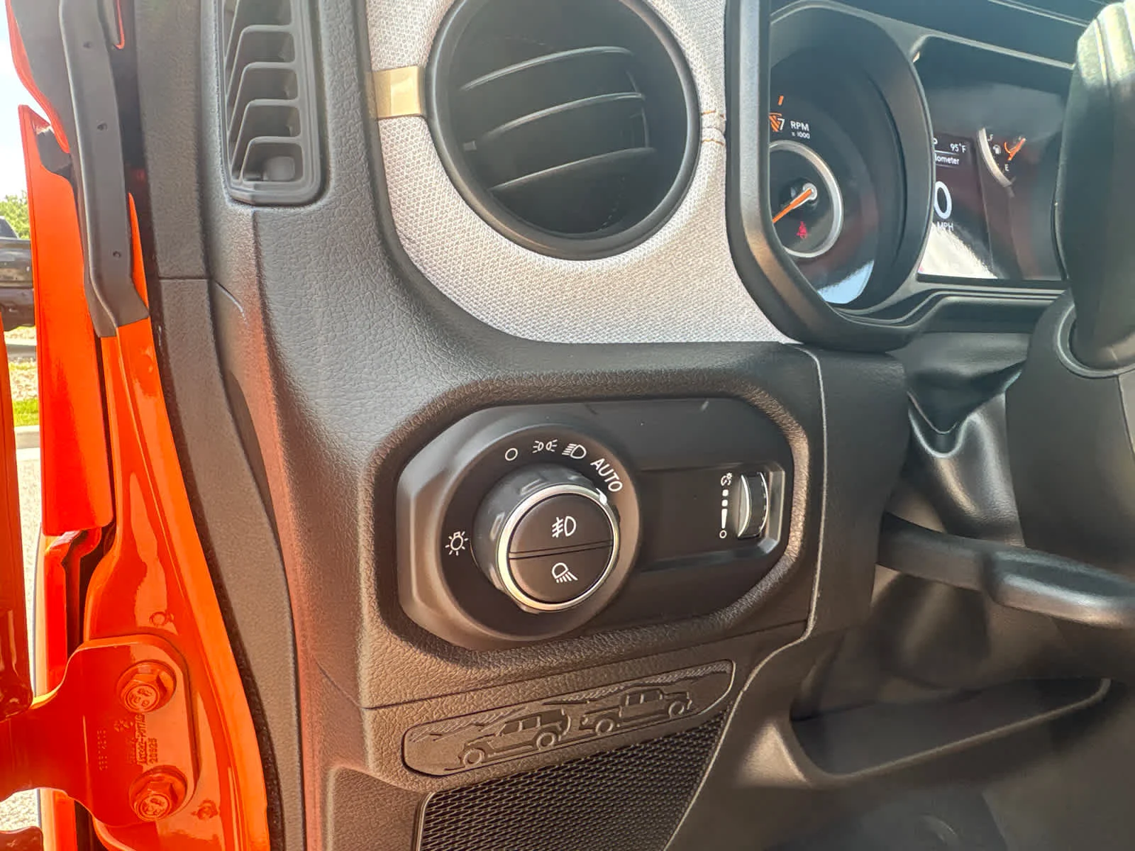 New 2026 Joose Jeep Sport S image 21