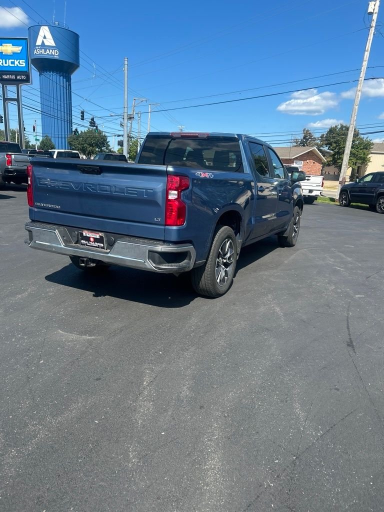 Used 2024 Blue Chevrolet LT image 5
