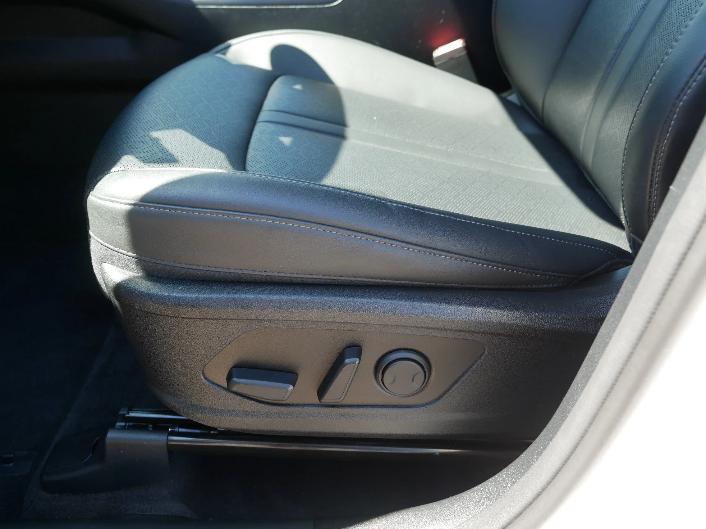 2023 Kia Sorento X-Line EX - Photo 20
