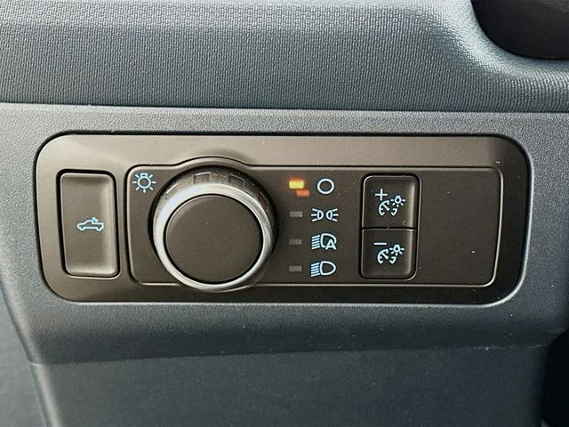 New 2026 Gray Ford XLT image 19