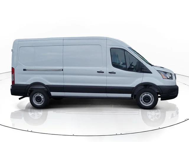 New 2026 Oxford White Ford Base image 4