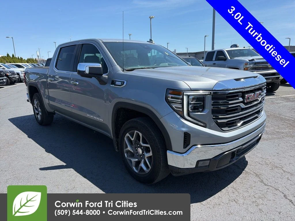 2025 GMC Sierra SLT 4WD Crew Cab Short Box's photo