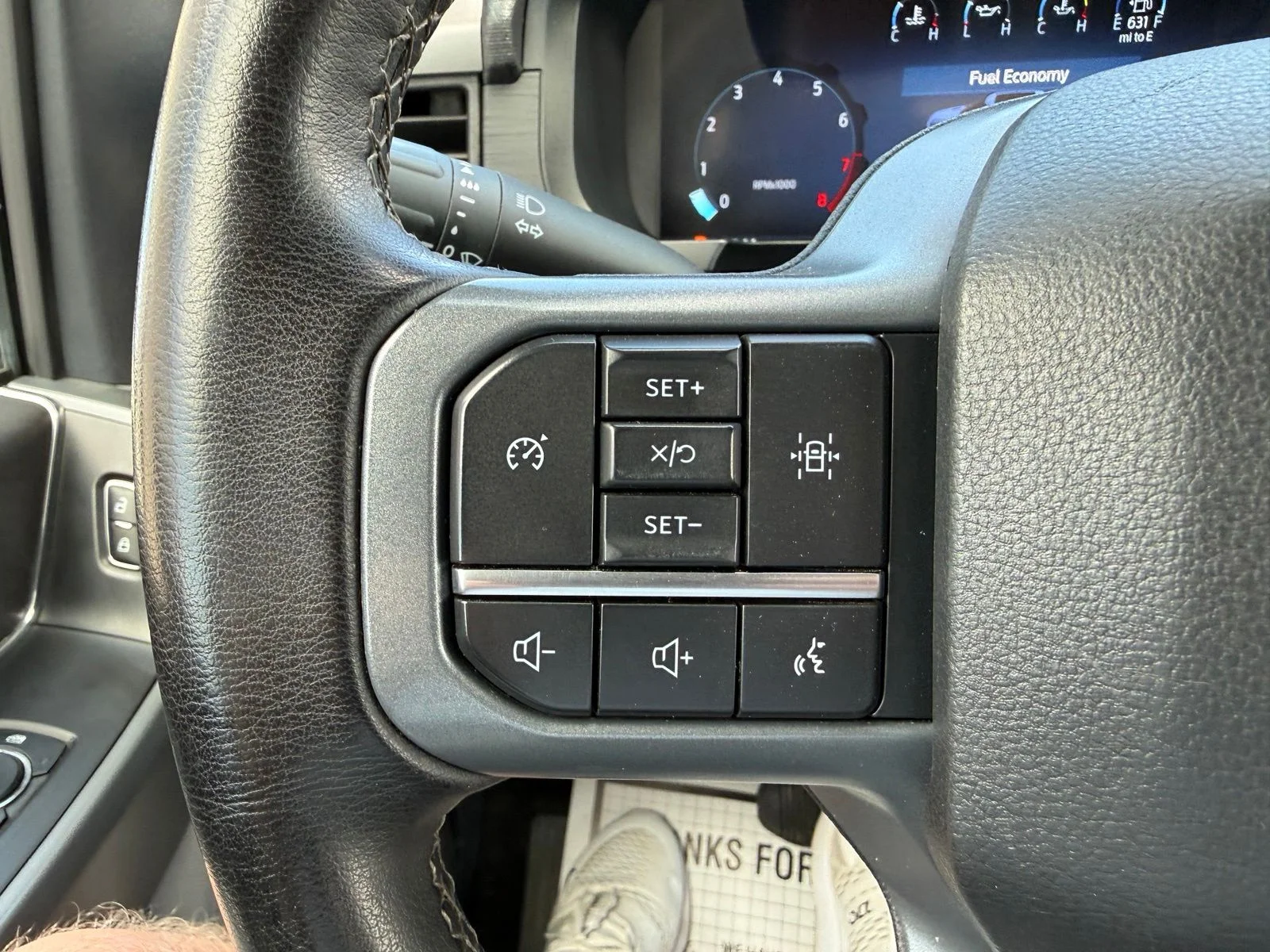 Certified Used 2024 Avalanche Ford XLT image 20