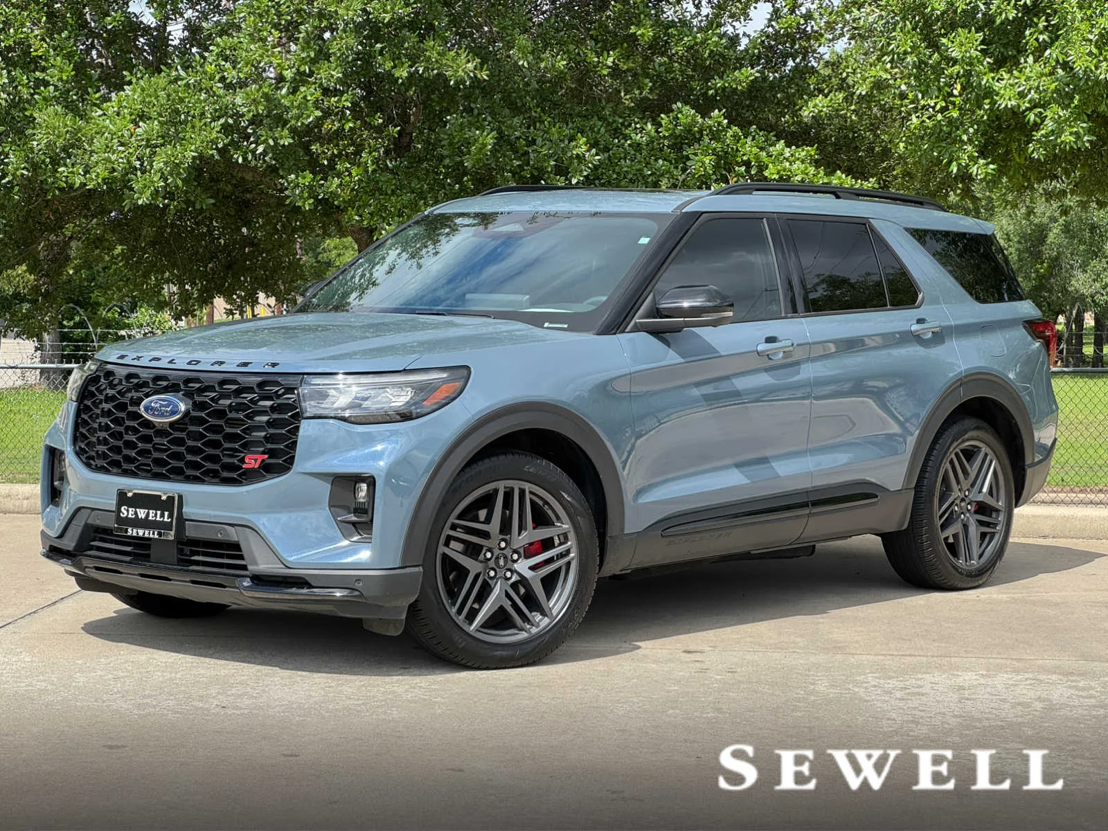 2025 Ford Explorer
