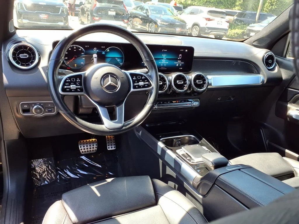 Used 2020 Black Mercedes-Benz GLB 250 image 11