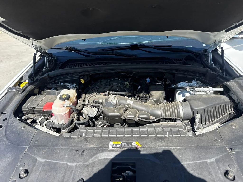 Used 2021 Bright White Clearcoat Jeep Limited image 35