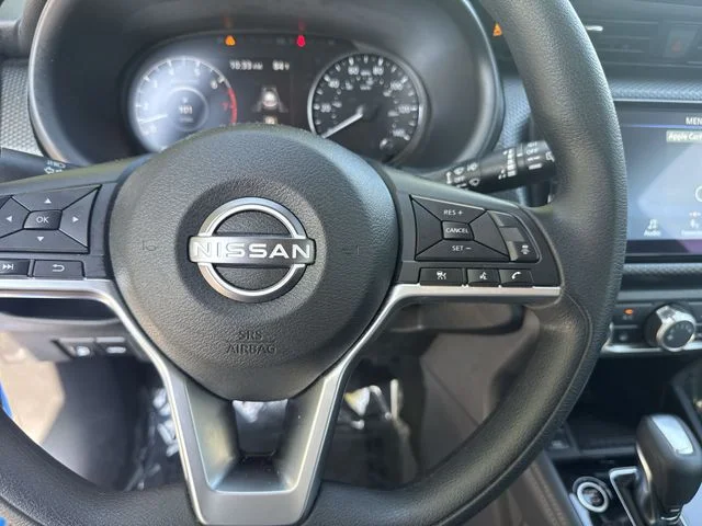 Used 2024 Blue Nissan SV image 17