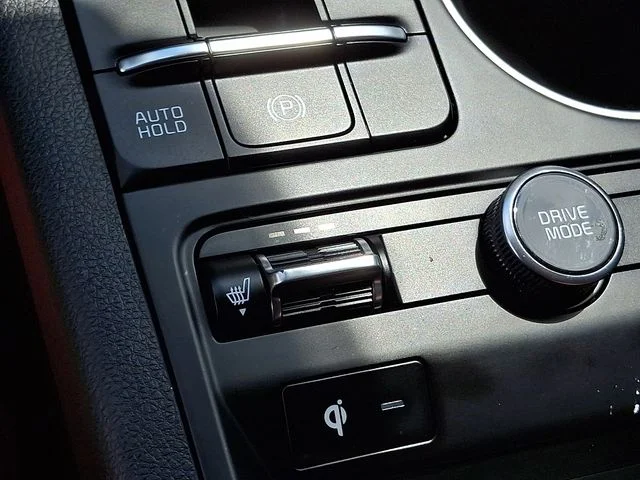 Certified Used 2024 White Kia GT-Line image 24