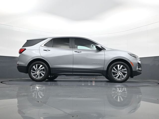 2024 Chevrolet Equinox LT - Photo 24