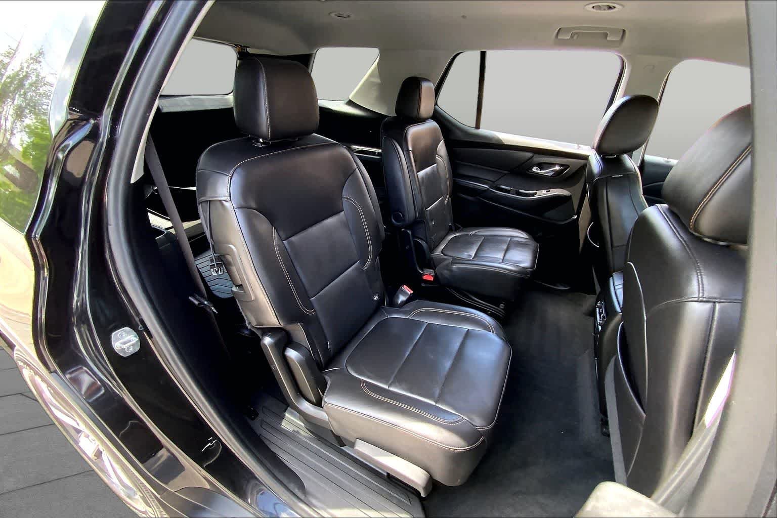 Used 2021 Mosaic Black Metallic Chevrolet LT Leather image 20