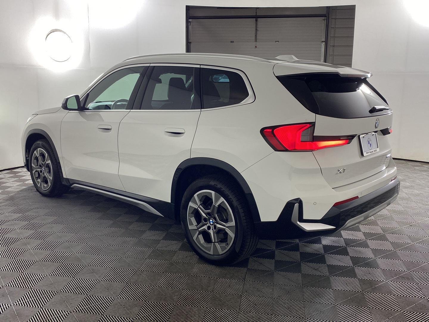 Certified Used 2024 Alpine White BMW xDrive28i image 9