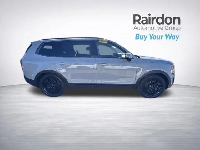 Used 2021 Wolf Gray Kia SX image 39