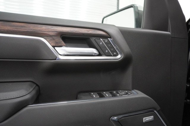 2026 GMC Sierra 1500 SLT - Photo 19