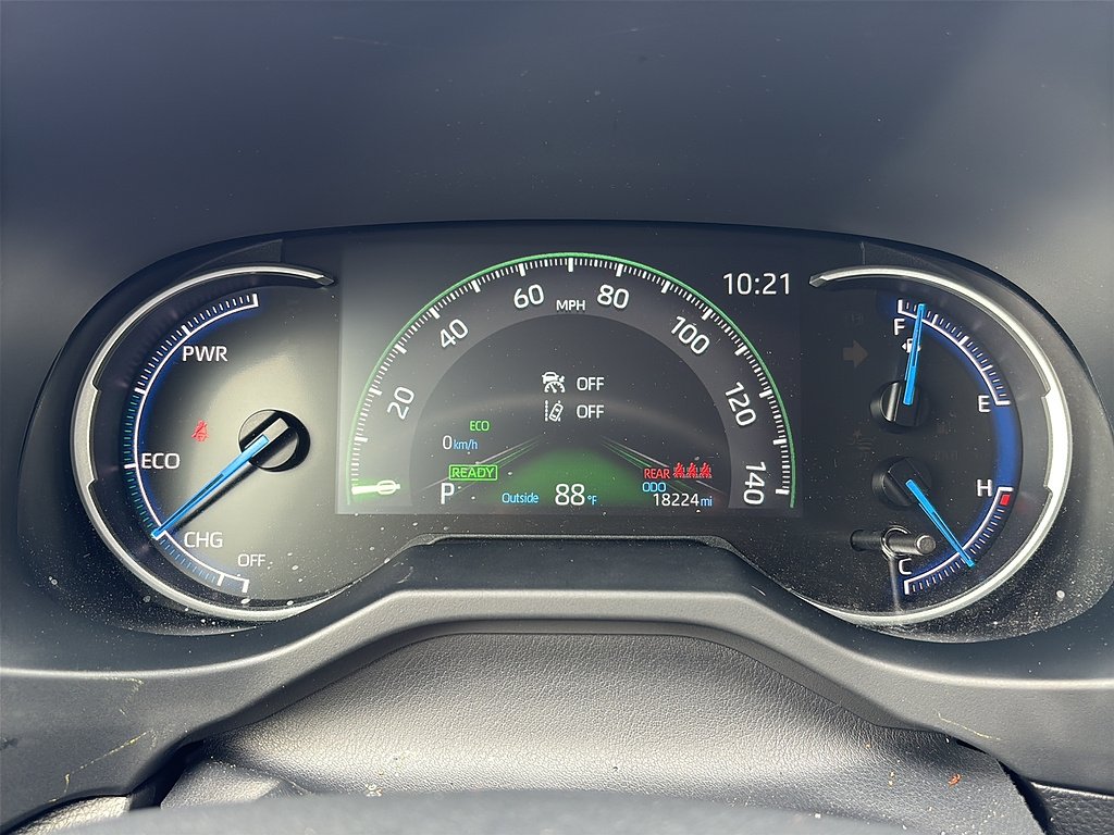 Used 2025 Magnetic Gray Metallic Toyota LE image 21