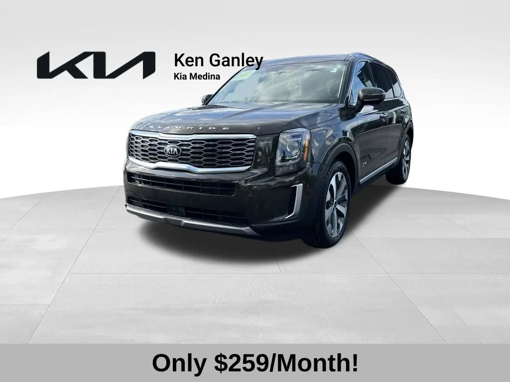 Used 2020 Green Kia S image 1