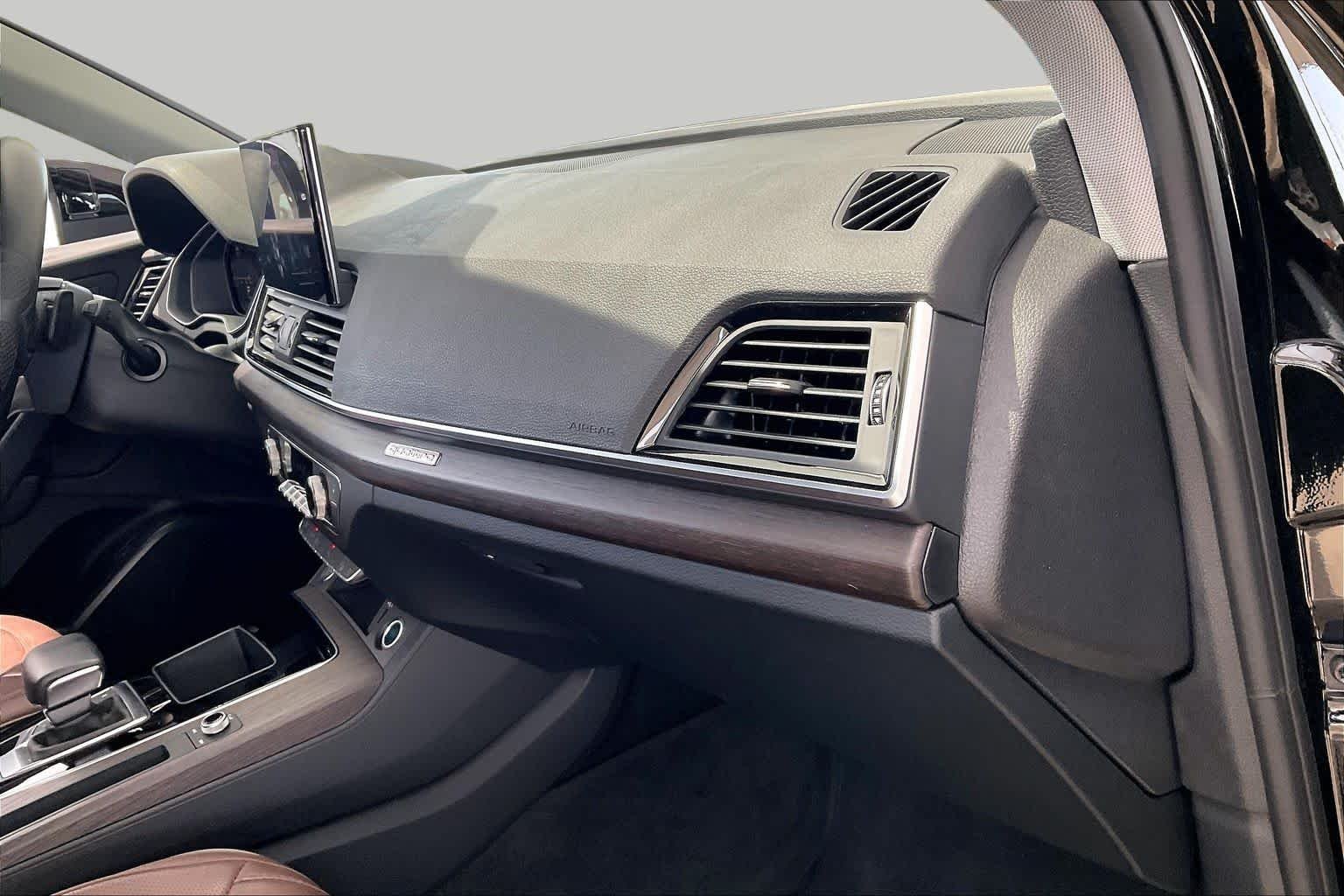 Used 2025 Brilliant Black Audi Premium image 19