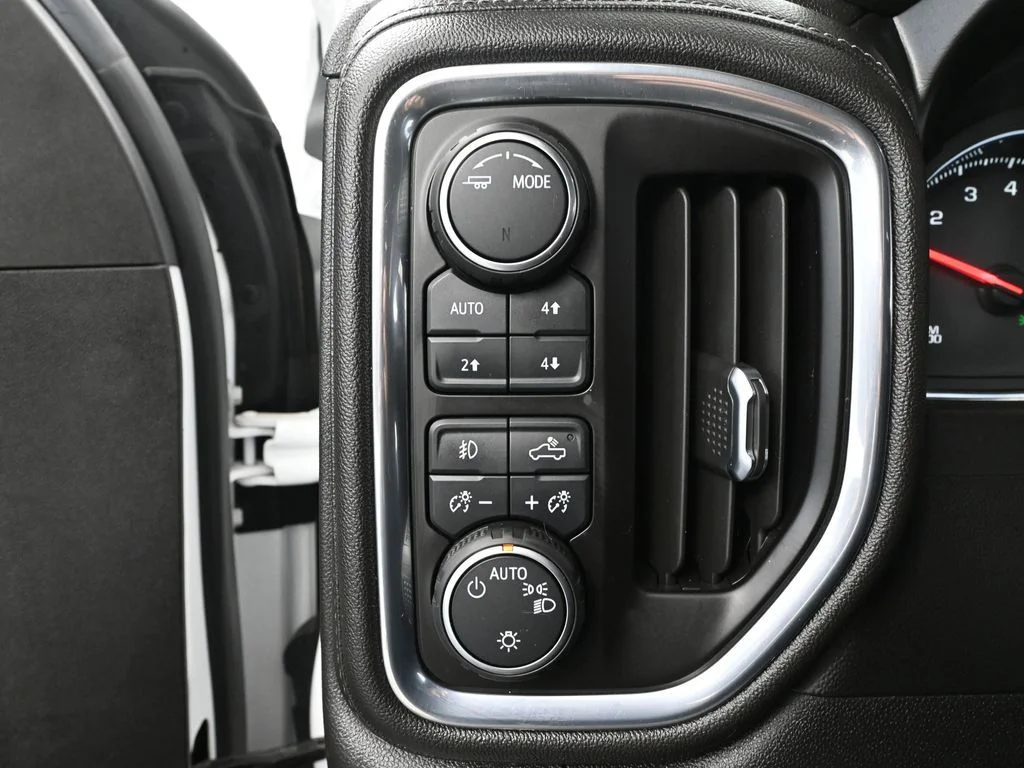 2021 Chevrolet Silverado 1500 RST - Photo 36