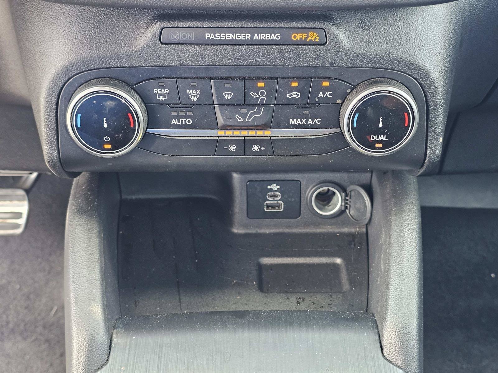 2024 Ford Escape ST-Line - Photo 29