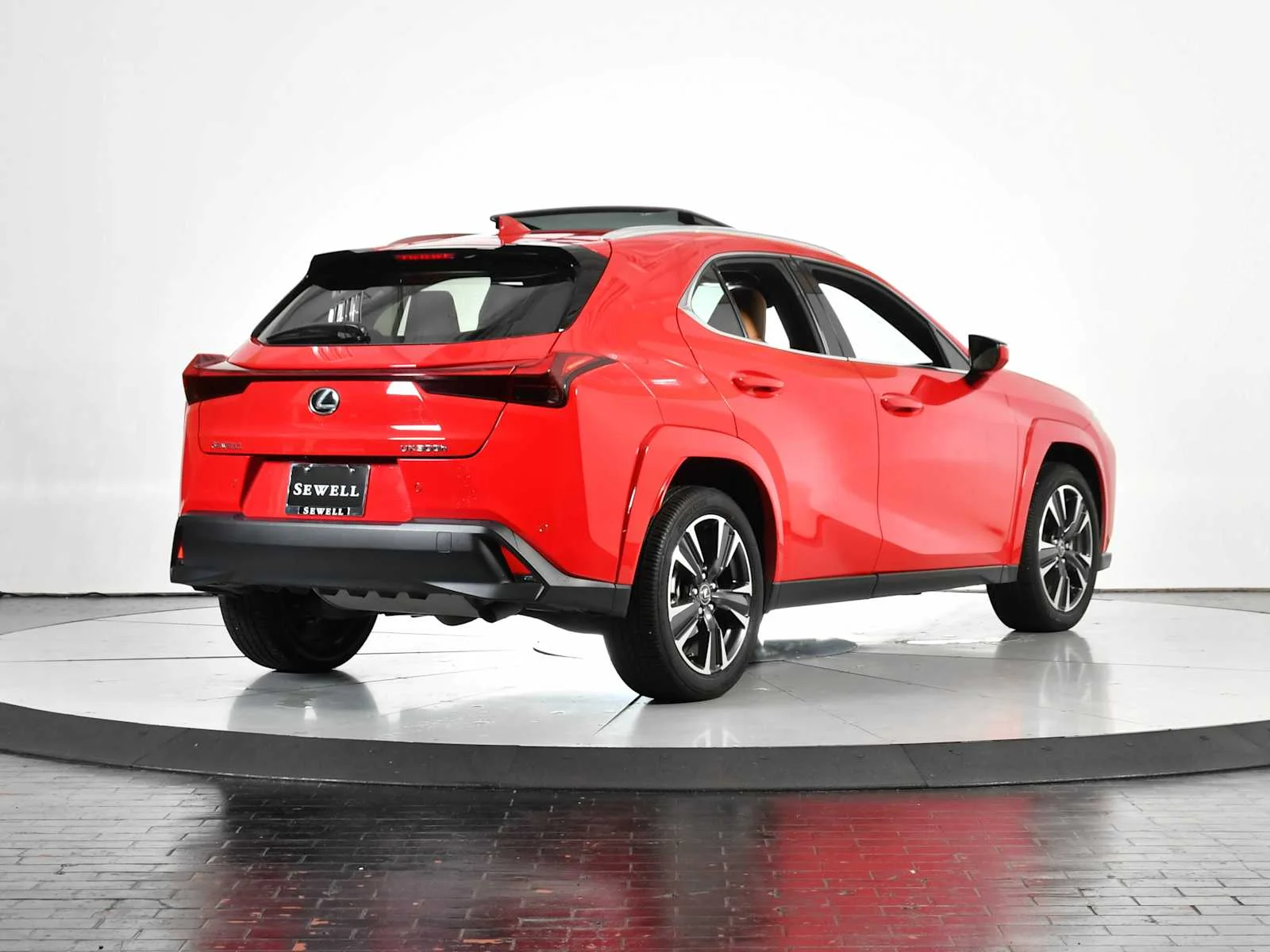 Used 2025 Redline Lexus Premium image 8