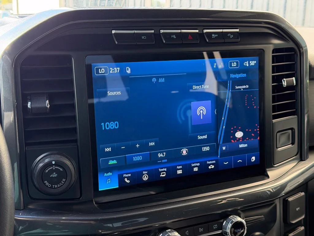 Used 2022 Silver Ford XLT image 12