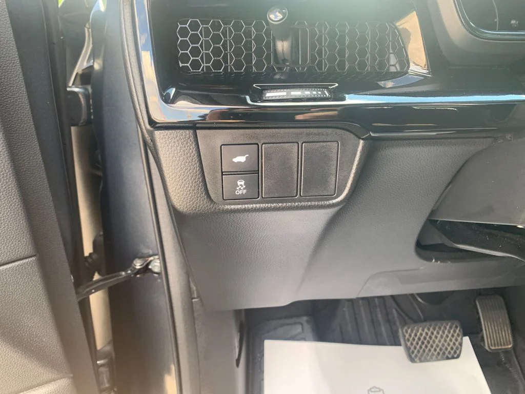 Used 2025  Honda Sport Touring image 33