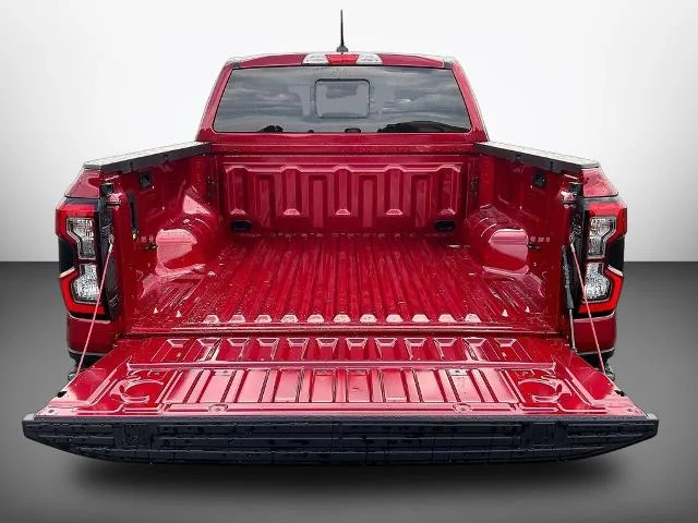 New 2026 Ruby Red Metallic Tinted Clearcoat Ford XLT image 48