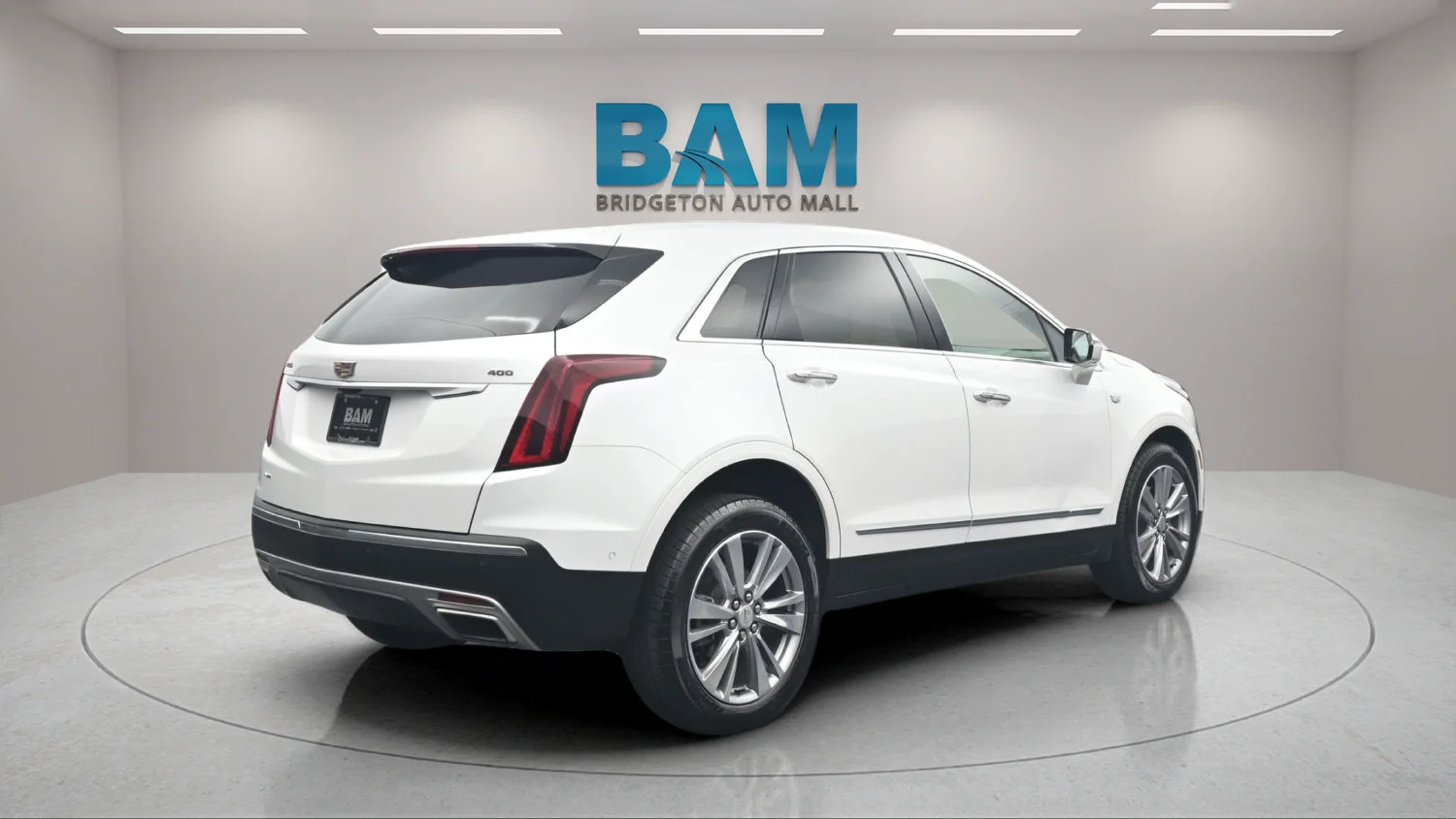 Used 2024 Crystal White Tricoat Cadillac Premium Luxury image 6