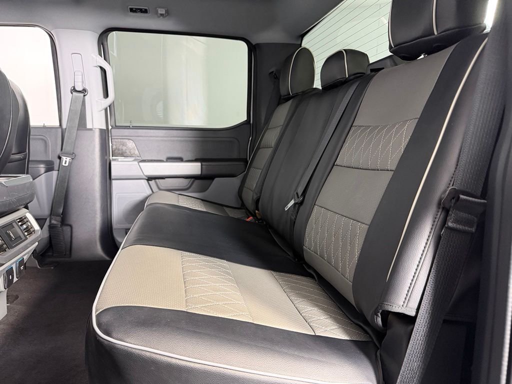 Used 2023 White Ford XLT image 27