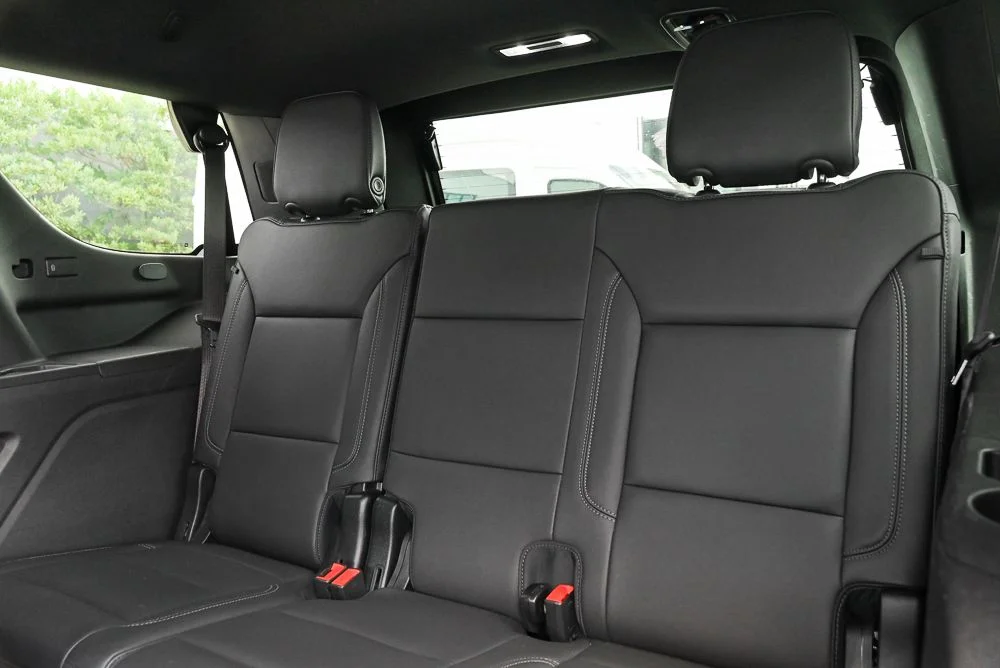Used 2024 Gray Chevrolet Z71 image 9