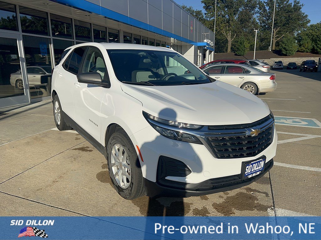 Used 2024 Summit White Chevrolet LS image 7