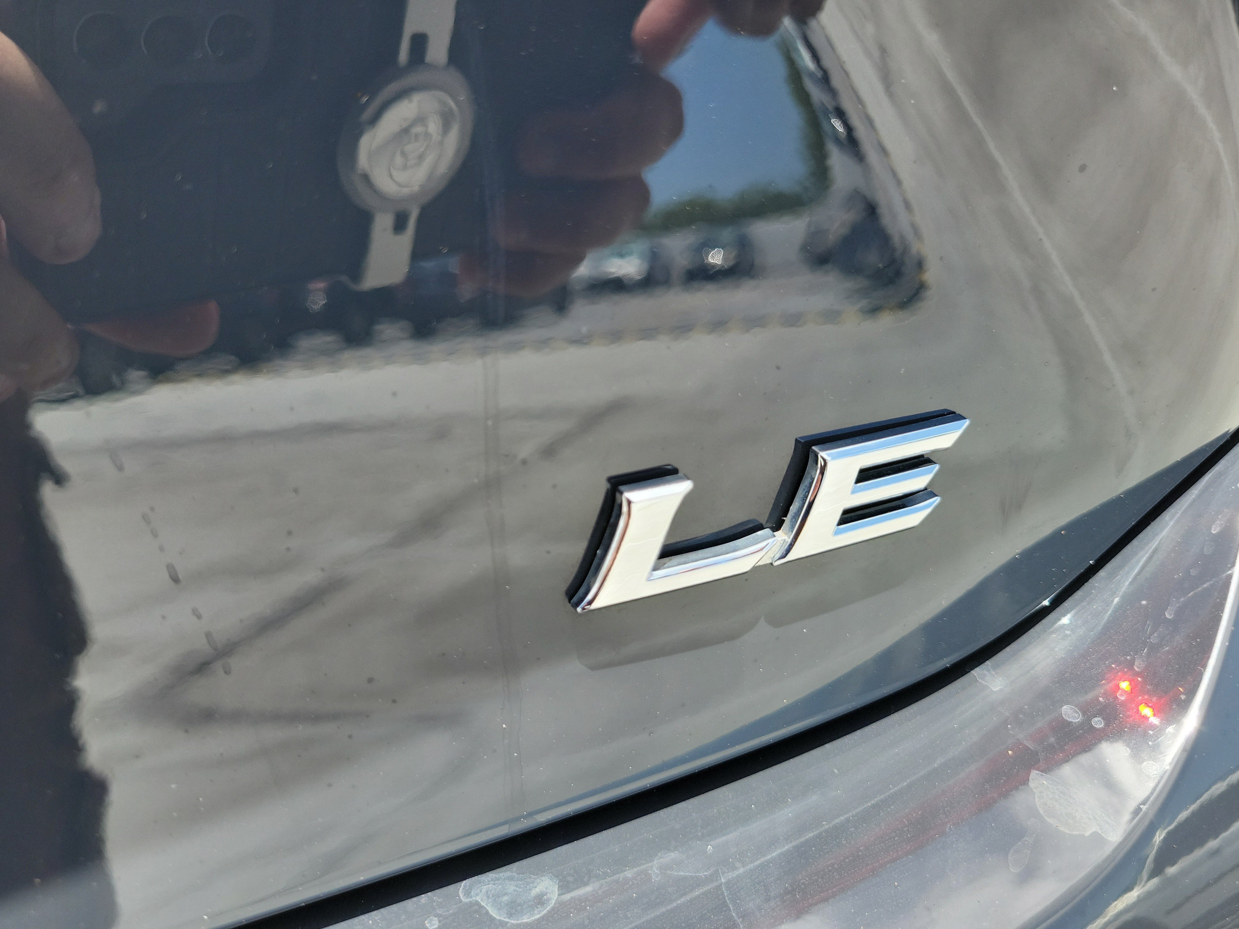 Used 2025 Underground Toyota LE image 8