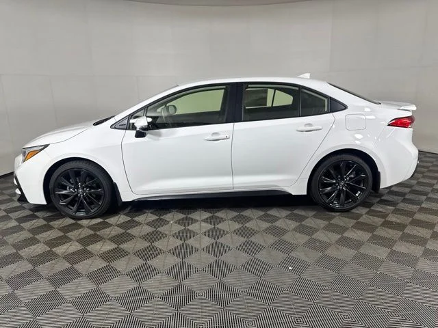 New 2026 Ice Cap Toyota  SE image 6