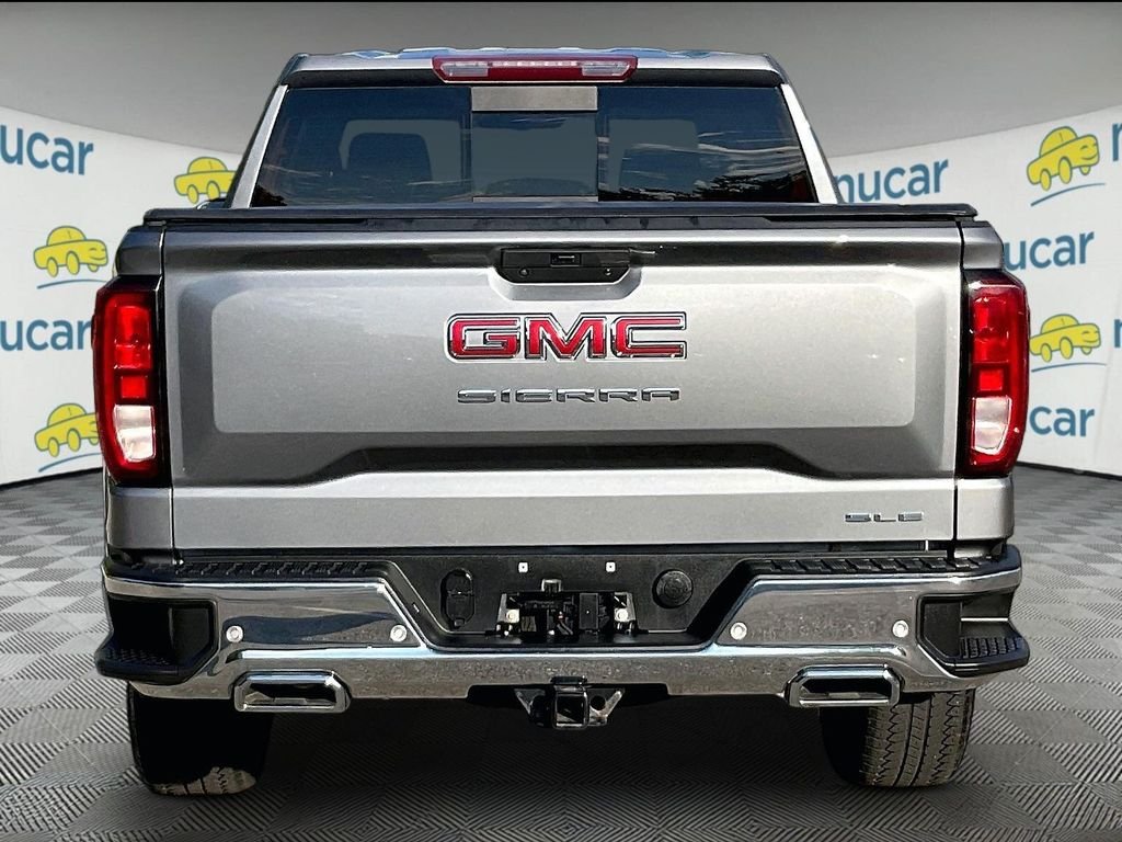 Used 2021 Gray GMC SLE image 5