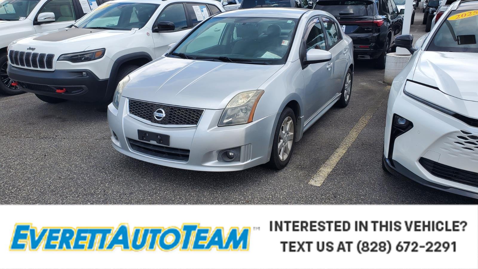 Used 2010 Brilliant Silver Nissan 2.0 SR image 1