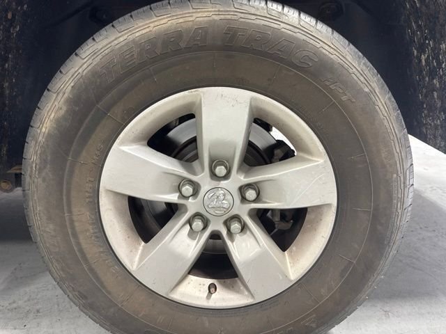Used 2019 Blue Ram SLT image 9