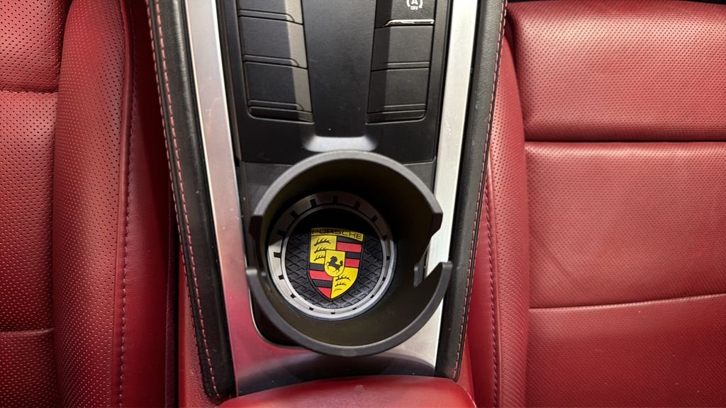 2018 Porsche 718 GTS - Photo 22