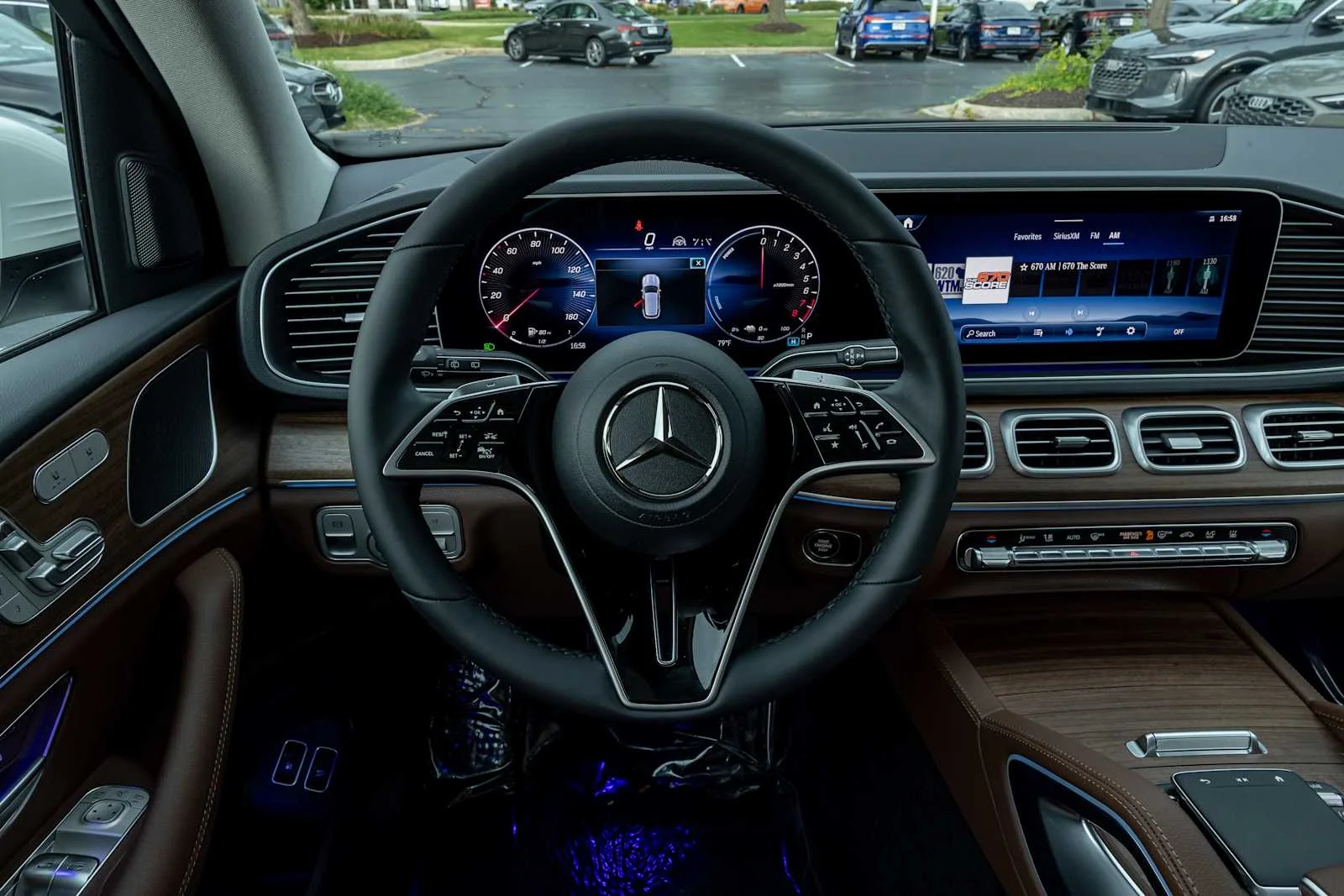 2026 Mercedes-Benz GLE GLE450E - Photo 11