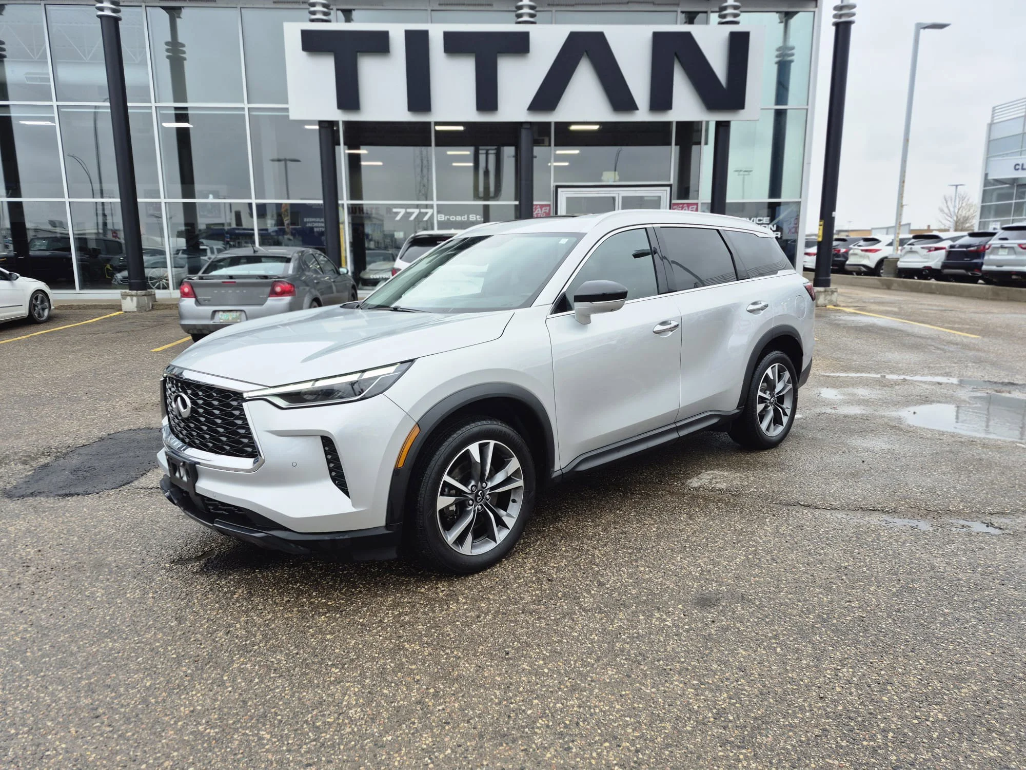 Certified Used 2023 Liquid Platinum Metallic INFINITI Luxe AWD*7 Pass | Adapt Cruise | Remote Start | Nav | 360 Cam | Htd Leather | Pano Roof | Htd Wheel image 2