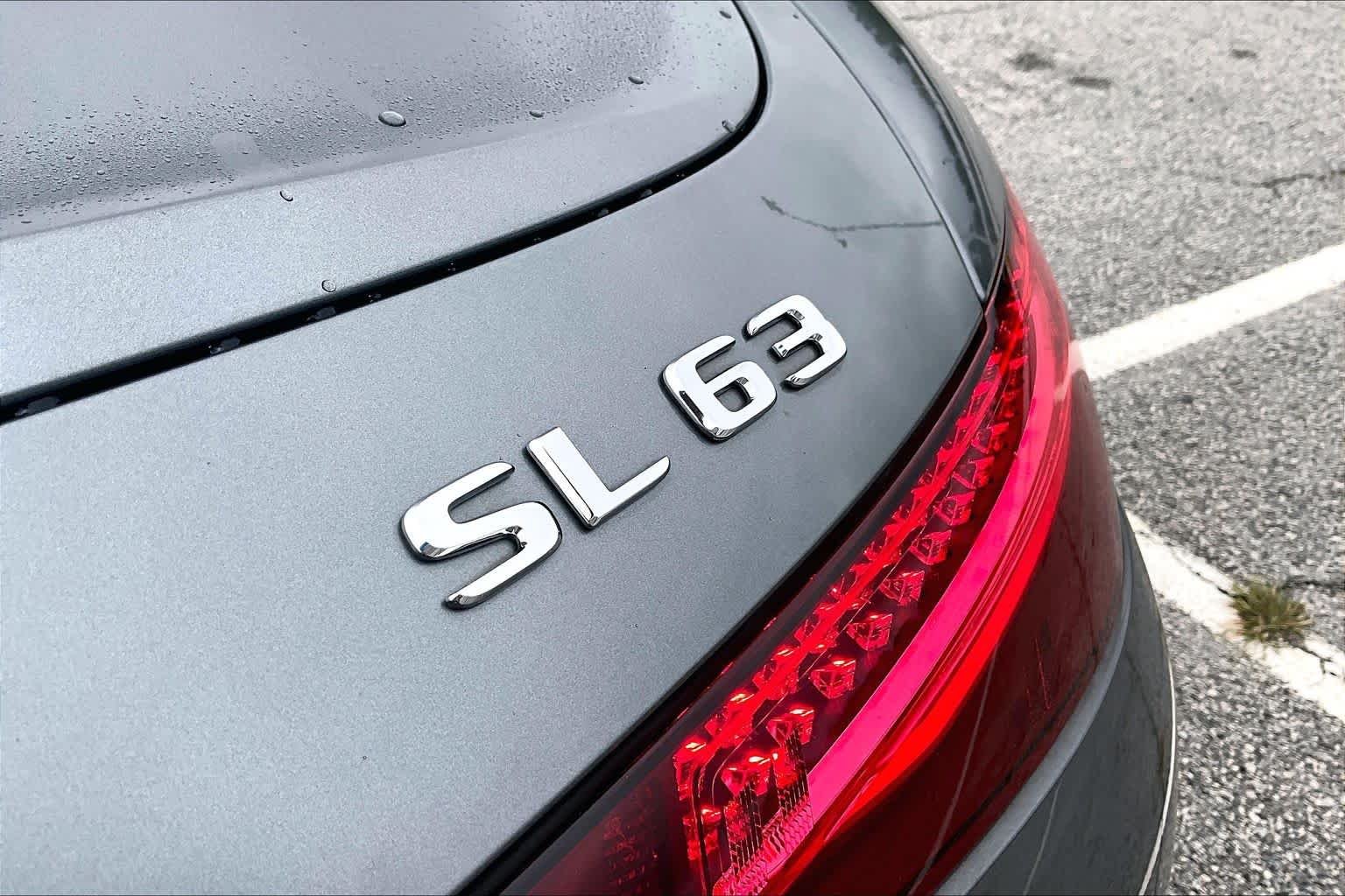 Used 2022 Selenite Grey Metallic Mercedes-Benz AMG® SL 63 image 31