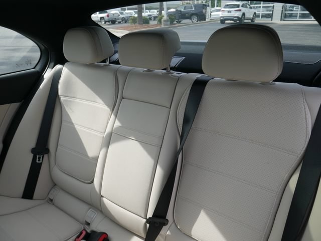 New 2026 Polar White Mercedes-Benz C 300 image 41