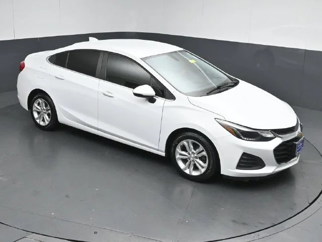 Certified Used 2019 Summit White Chevrolet LT image 43