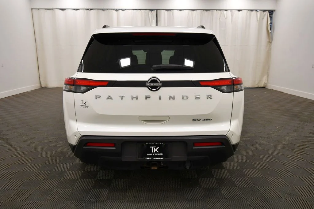 Used 2022 White Nissan SV image 6