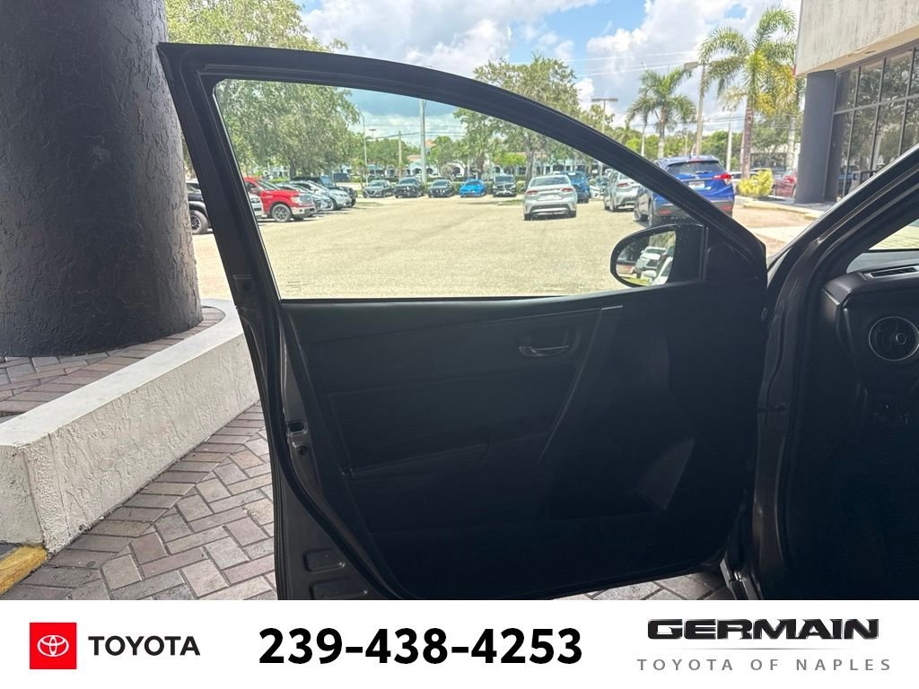 Used 2017 Gray Toyota SE image 17