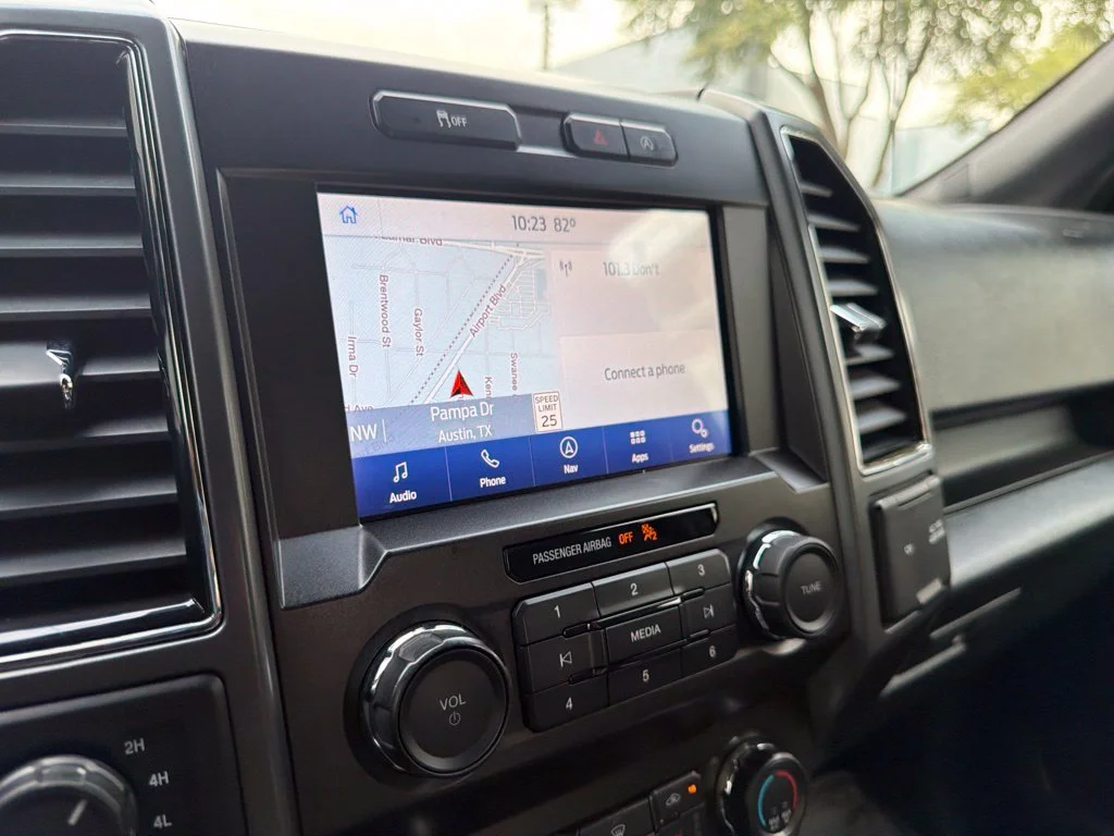 Used 2020 Gray Ford XLT image 19